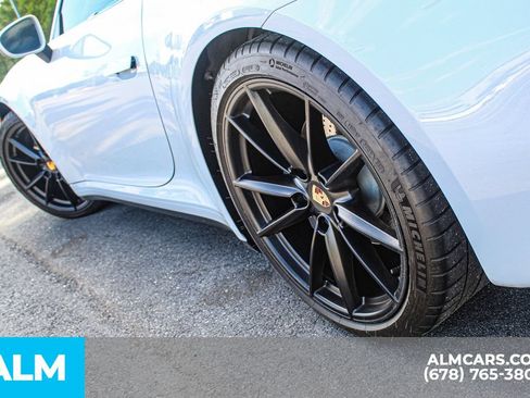 Used 2024 Porsche 911 Carrera RWD image 14
