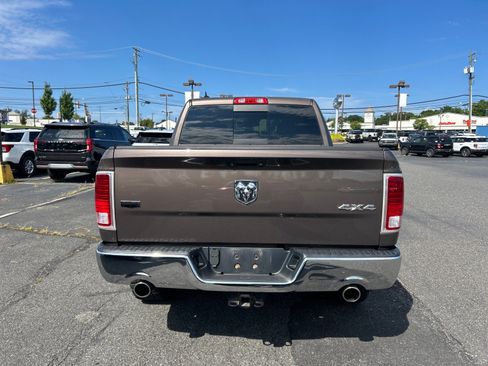 Used 2018 RAM 1500 Laramie w/ Convenience Group AWD/4WD image 6