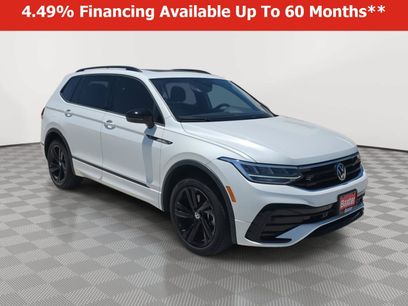 Used 2024 Volkswagen Tiguan SE R-Line