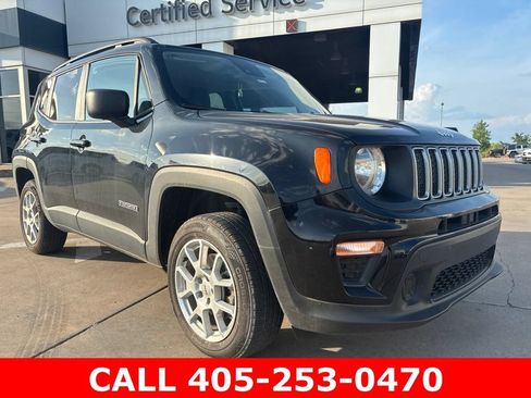Used 2022 Jeep Renegade Sport w/ Sport Appearance Group AWD/4WD image 19