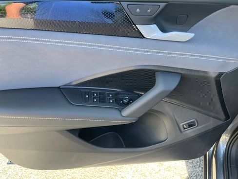 New 2026 Volkswagen Tiguan SE AWD/4WD image 17