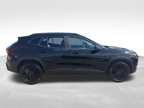 Used 2026 Chevrolet Trax ACTIV w/ Driver Confidence Package FWD image 6