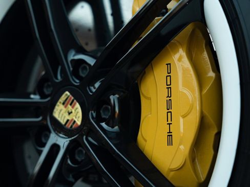 Used 2022 Porsche Taycan Turbo S image 41