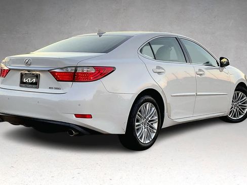 Used 2013 Lexus ES 350 image 22
