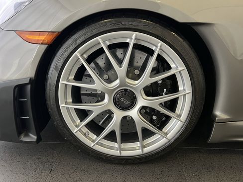 Certified 2024 Porsche 718 Boxster Spyder RS image 10