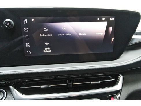 Used 2024 Buick Envista Sport Touring w/ Convenience I Package FWD image 23