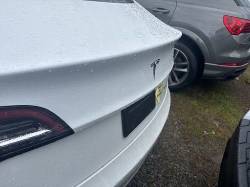 Used 2022 Tesla Model 3 Long Range image 10