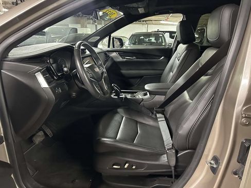 Used 2023 Cadillac XT5 Premium Luxury AWD/4WD image 13