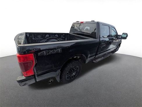 Used 2022 Ford F250 XLT w/ Black Appearance Package image 6