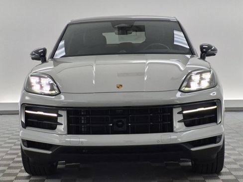 Used 2026 Porsche Cayenne E-Hybrid Coupe AWD/4WD image 6