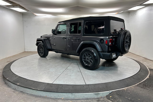 Used 2024 Jeep Wrangler Unlimited Sport AWD/4WD image 3