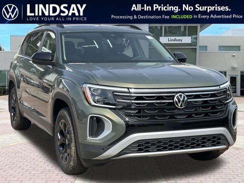 New 2026 Volkswagen Atlas Peak Edition AWD/4WD image 1