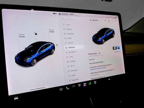 Used 2019 Tesla Model 3 Standard Range Plus RWD image 34