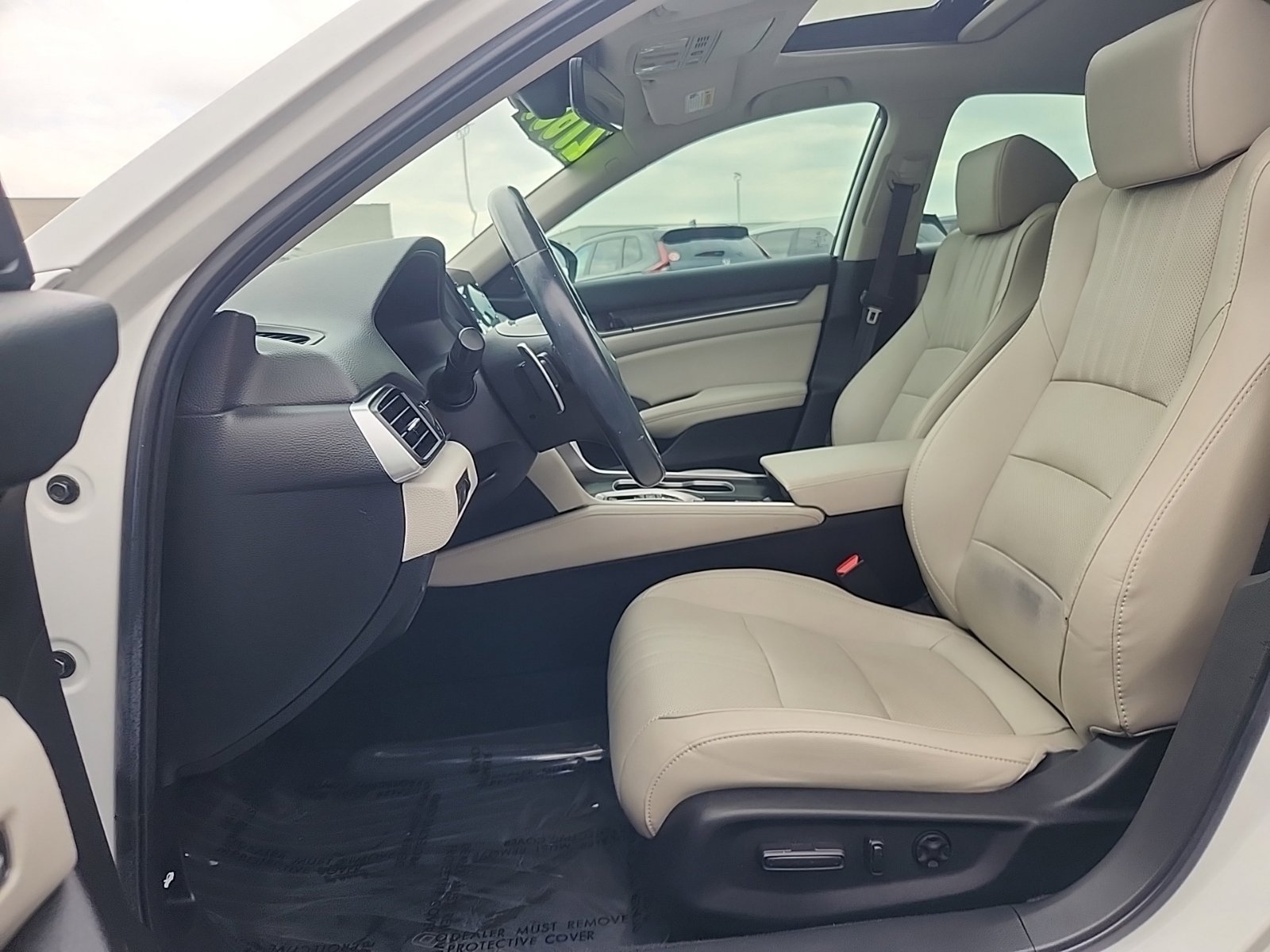 Used 2020 Honda Accord Touring image 34