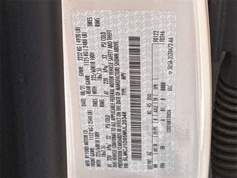 Used 2021 Lincoln Corsair AWD image 37