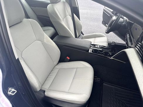 Certified 2025 Toyota Camry XLE image 20