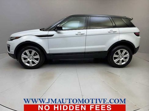 Used 2018 Land Rover Range Rover Evoque SE Premium image 2