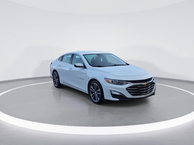 Used 2024 Chevrolet Malibu LT FWD image 2