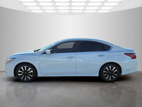 Used 2018 Nissan Altima 2.5 SV image 7