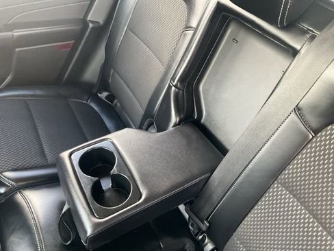 Used 2024 Ford Escape SE FWD image 25
