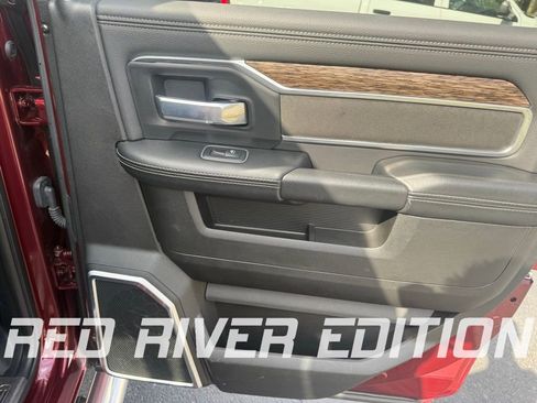 Used 2021 RAM 2500 Laramie image 17