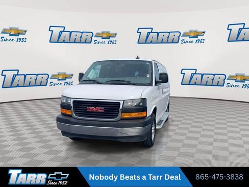 Used 2025 GMC Savana 2500 w/ Driver Convenience Package RWD image 4