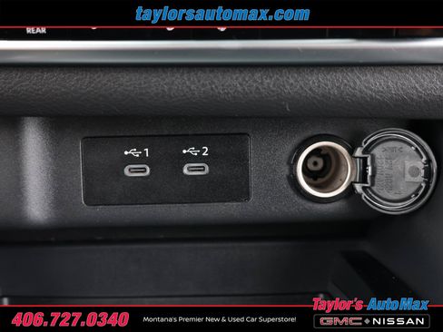 Used 2025 Nissan Rogue SV AWD/4WD image 18