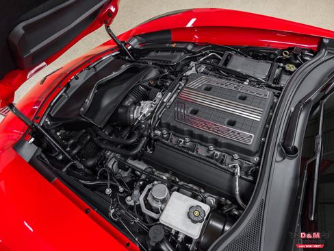 Used 2019 Chevrolet Corvette Z06 RWD image 9