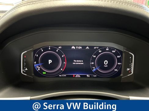 Used 2022 Volkswagen Atlas SEL R-Line AWD/4WD image 23