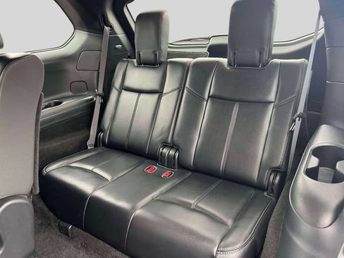 Used 2020 Nissan Pathfinder SL FWD image 16