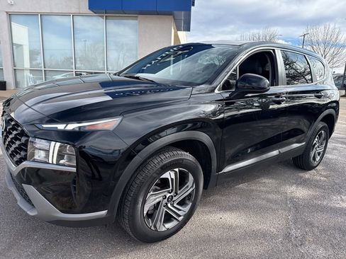 Certified 2023 Hyundai Santa Fe SE image 2