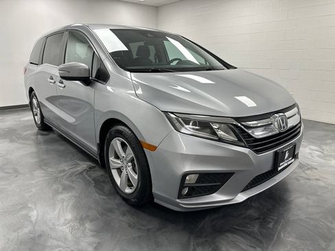 Used 2020 Honda Odyssey EX image 4