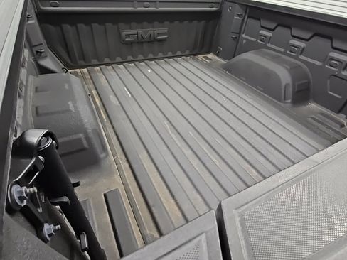 Used 2023 GMC Sierra 1500 SLT w/ SLT Premium Package image 37