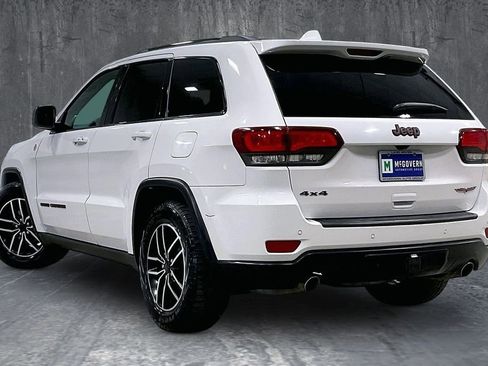 Used 2020 Jeep Grand Cherokee Trailhawk AWD/4WD image 4