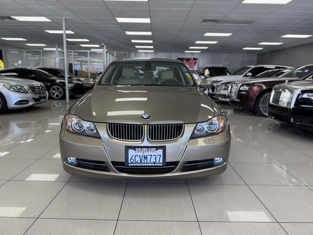 Used 2006 BMW 330i Sedan RWD image 4