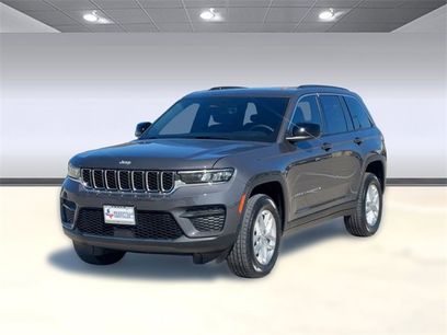 New 2026 Jeep Grand Cherokee Laredo
