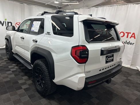 Used 2025 Toyota 4Runner TRD Off-Road image 6