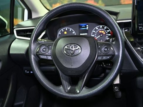 Used 2023 Toyota Corolla LE image 48