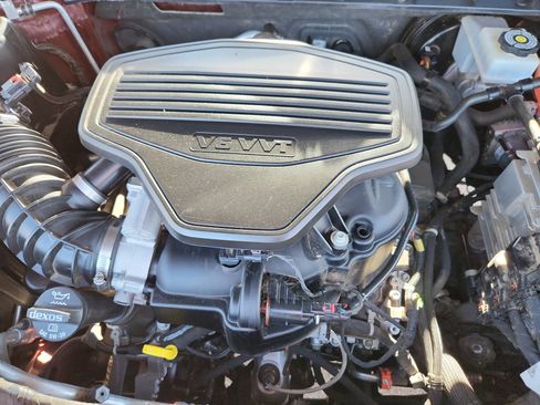 Used 2019 GMC Acadia SLT image 15