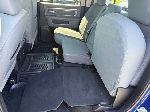 Used 2018 RAM 1500 Big Horn AWD/4WD image 41