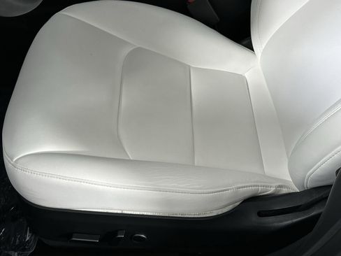 Used 2023 Tesla Model 3 Long Range image 12