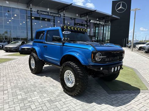 Used 2023 Ford Bronco 2-Door AWD/4WD image 6