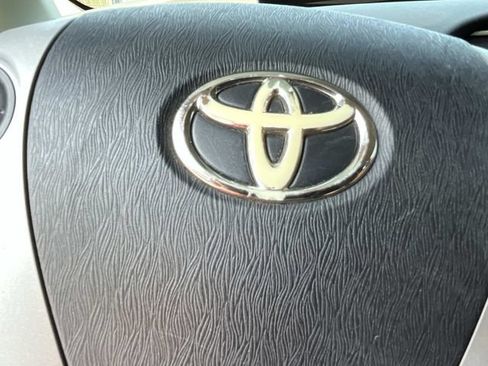 Used 2010 Toyota Prius Two FWD image 35