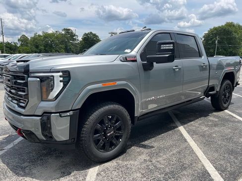 New 2026 GMC Sierra 2500 AT4 w/ AT4 Premium Plus Package AWD/4WD image 24