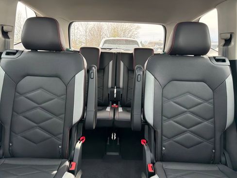 New 2026 Volkswagen Atlas Peak Edition AWD/4WD image 34