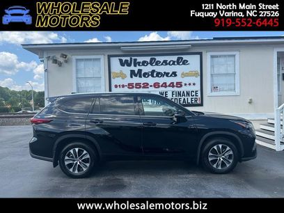 Used 2022 Toyota Highlander XLE