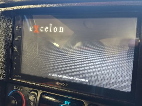 Used 2001 Chevrolet Corvette Z06 w/ Memory Pkg image 22