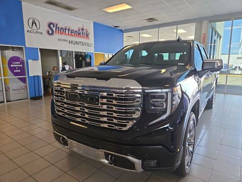 Used 2025 GMC Sierra 1500 Denali AWD/4WD image 1
