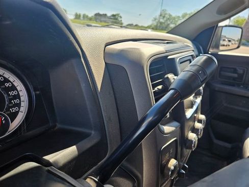 Used 2017 RAM 2500 Tradesman w/ Chrome Appearance Group AWD/4WD image 23