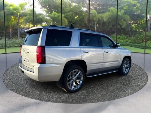 Used 2018 Chevrolet Tahoe Premier AWD/4WD image 5